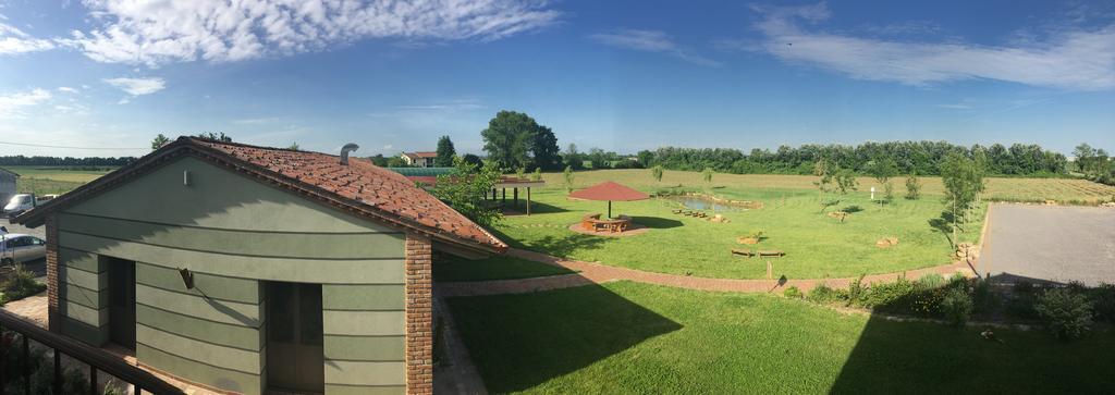 Agriturismo Bassanine Monticelli d'Ongina Bagian luar foto
